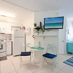 Spacious Beach Studio Condo Retreat Unit #9